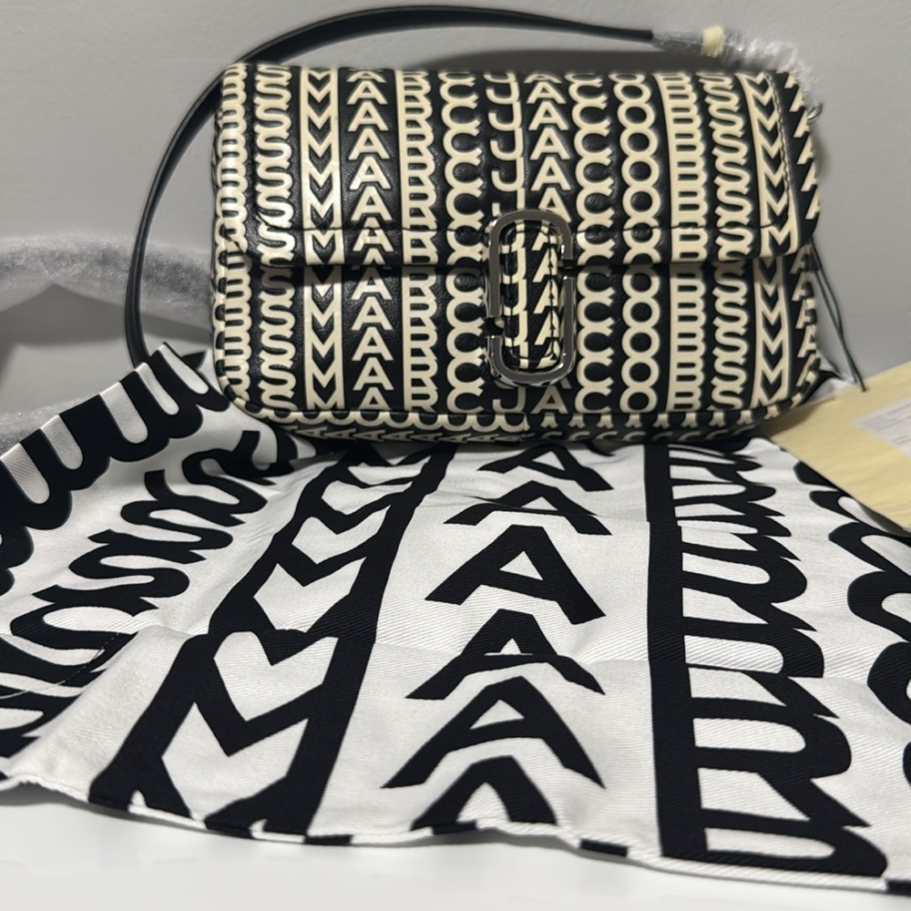 Black and Cream Designer Women's Bag - Picture 5 of 5